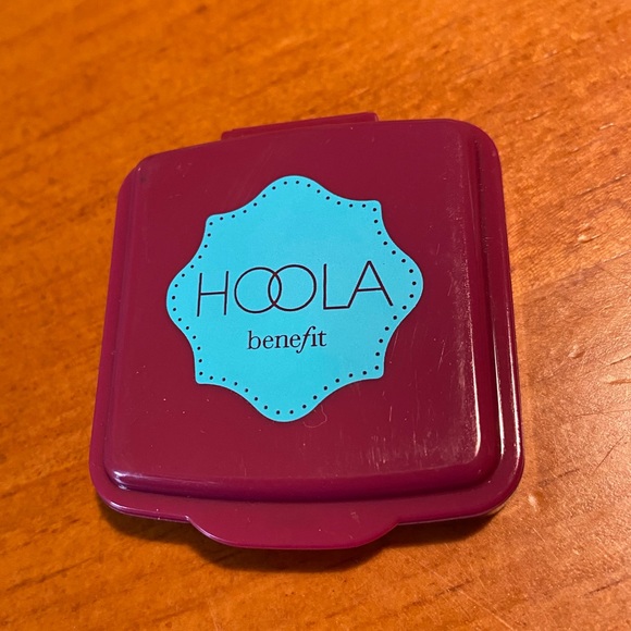 Benefit HOOLA Bronzer - Picture 6 of 14